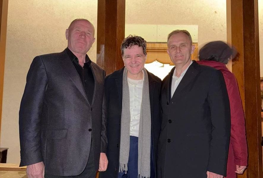 Nicușor Dan, pozat cu PSD la Cornu, pe fondul scandalului procurorilor