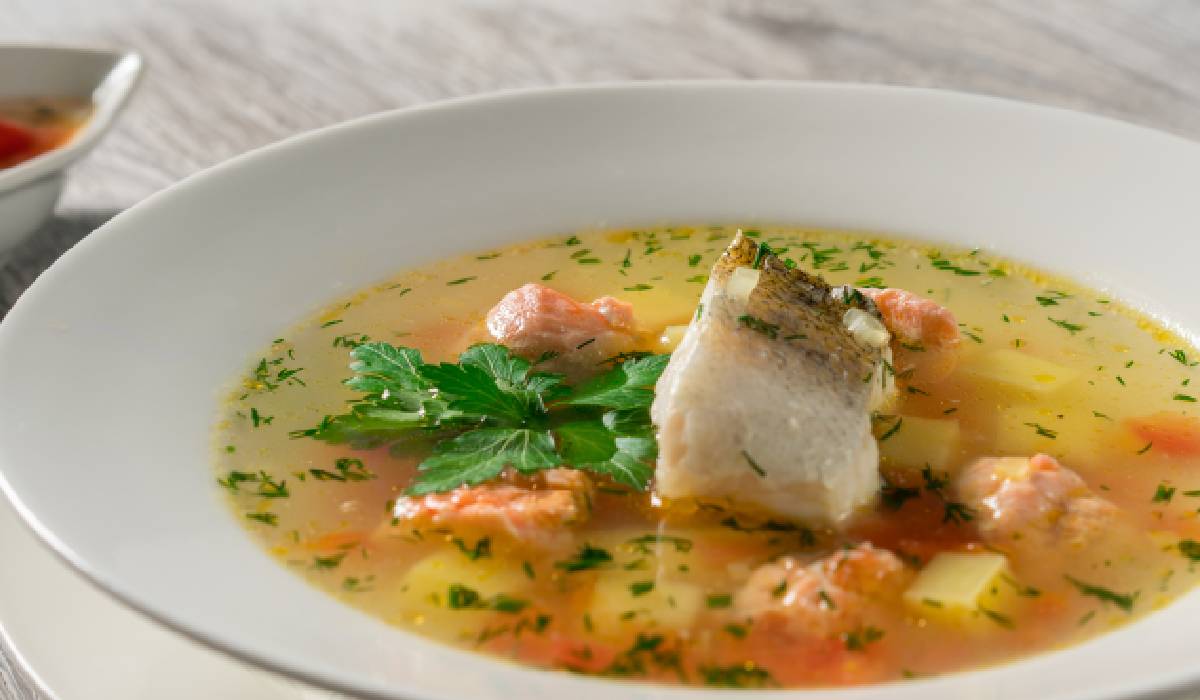 Ce greșeli pot sabota eforturile de slăbit în dieta mediteraneană Dieta mediteraneană este cunoscută pentru beneficiile sale asupra sănătății, fiind considerată una dintre cele mai echilibrate și eficiente metode de a slăbi și a menține o formă fizică bună