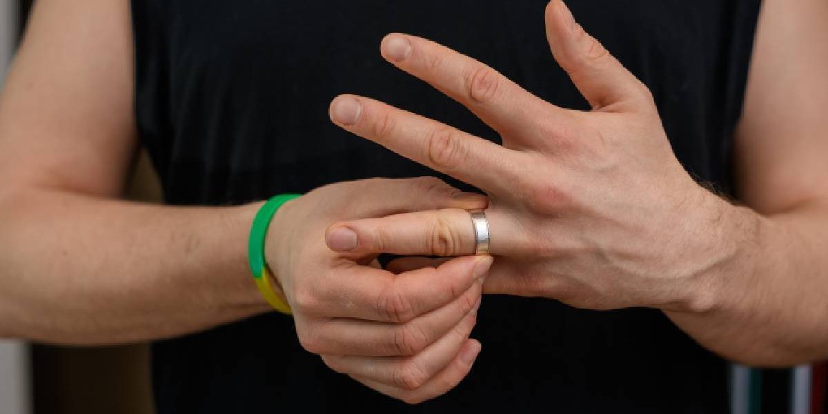 Opt pași să reaprindă flacăra: ce fac cuplurile când atracția dispare