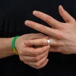 Opt pași să reaprindă flacăra: ce fac cuplurile când atracția dispare