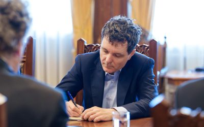 Ministrul Justiției a transmis propunerile pentru conducerea marilor parchete către Președintele Nicușor Dan Ministrul Justiției, Radu Marinescu, a trimis astăzi către Președintele Nicușor Dan propunerile pentru conducerea principalelor parchete din țară, odată ce toate procedurile legale au fost finalizate