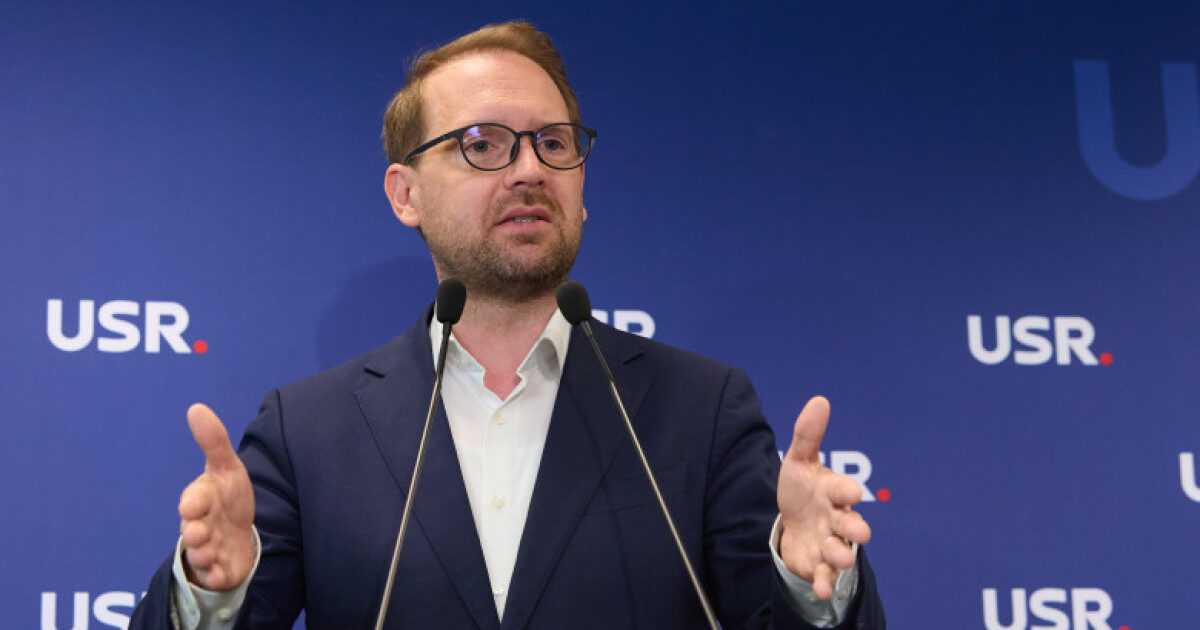 Fritz, atac frontal la PSD: „Vreți butoanele înapoi, ca pe vremea lui Ciucă”