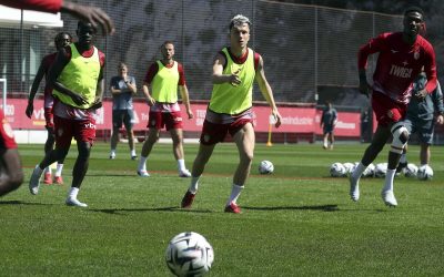 Golovin, pe teren pentru Monaco: Duel cu Auxerre în viziune
