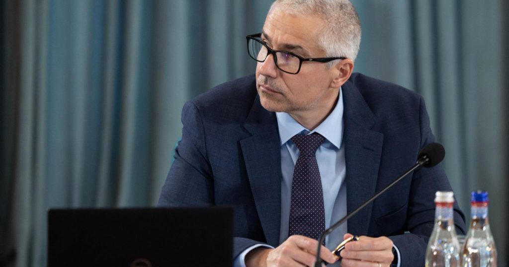 Marinescu: PSD nu pleacă de la guvernare, dar lasă baltă sprijinul pentru Bolojan