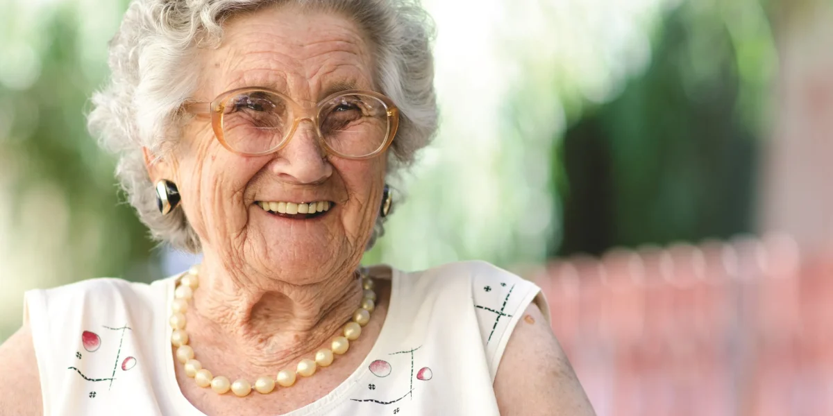 Când ieși la pensie? Vârsta de pensionare crește, află când pleci în funcție de an!