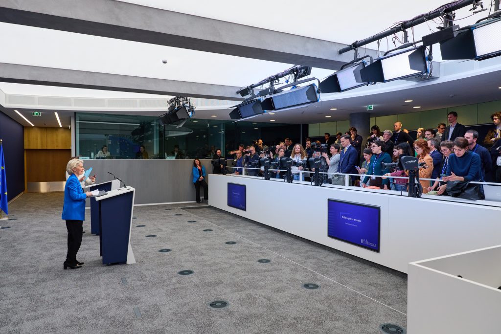 Comisia Europeană, lovită de scumpiri: Factura la combustibili a crescut cu 22 miliarde de euro