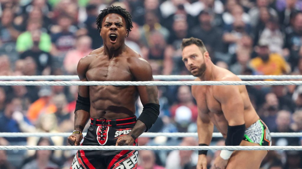 Night 1 updates as Paige makes SHOCKING return, Cody Rhodes vs Randy Orton headlines