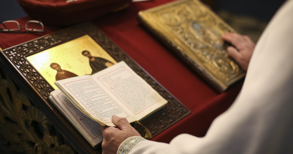 Aprilie 2026 se remarcă în calendarul ortodox printr-o serie de sărbători importante, marcate cu cruce roșie, ce redefinesc timpul de reflecție și comemorare pentru credincioșii din România