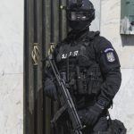 Perchezitii în București și Ilfov: Mafia auto de lux, prinsă cu acte false! 15 mașini vizate