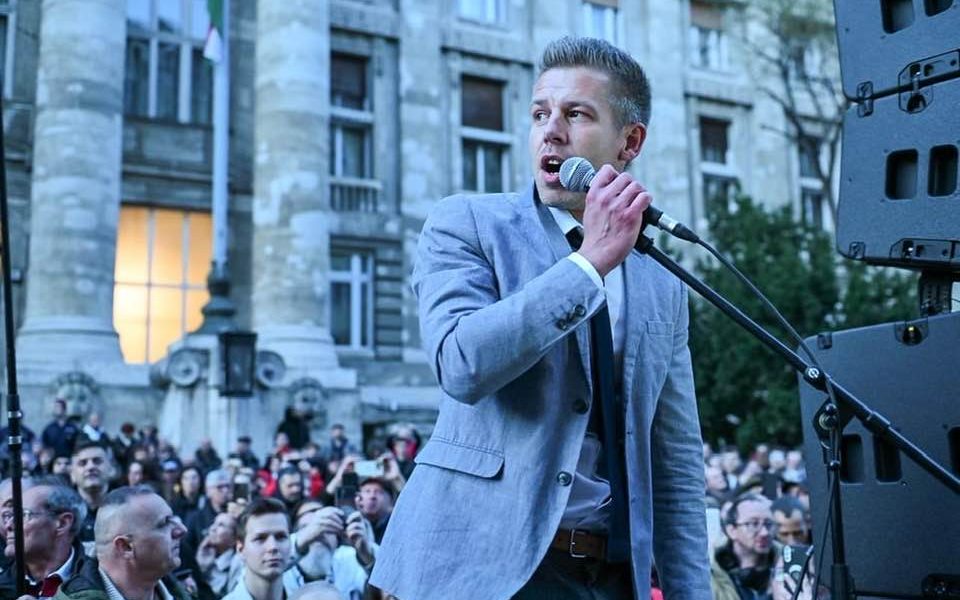 Magyar, pe urmele lui Petőfi: „Nu mai e altă șansă”, chemare la vot pentru maghiari