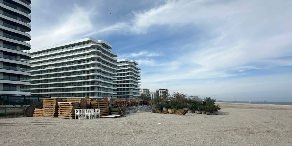 Apele Române, scandal la Năvodari: Firme fără contracte, amendate