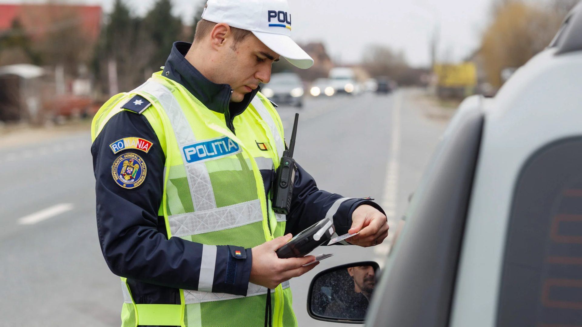 Noi reguli pentru permisul auto în 2026: ce riscă șoferii cu actul expirat