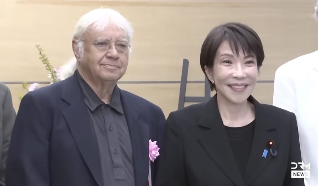 Premierul Japoniei, fan Deep Purple: „Burn” salvează căsniciile, zice-se