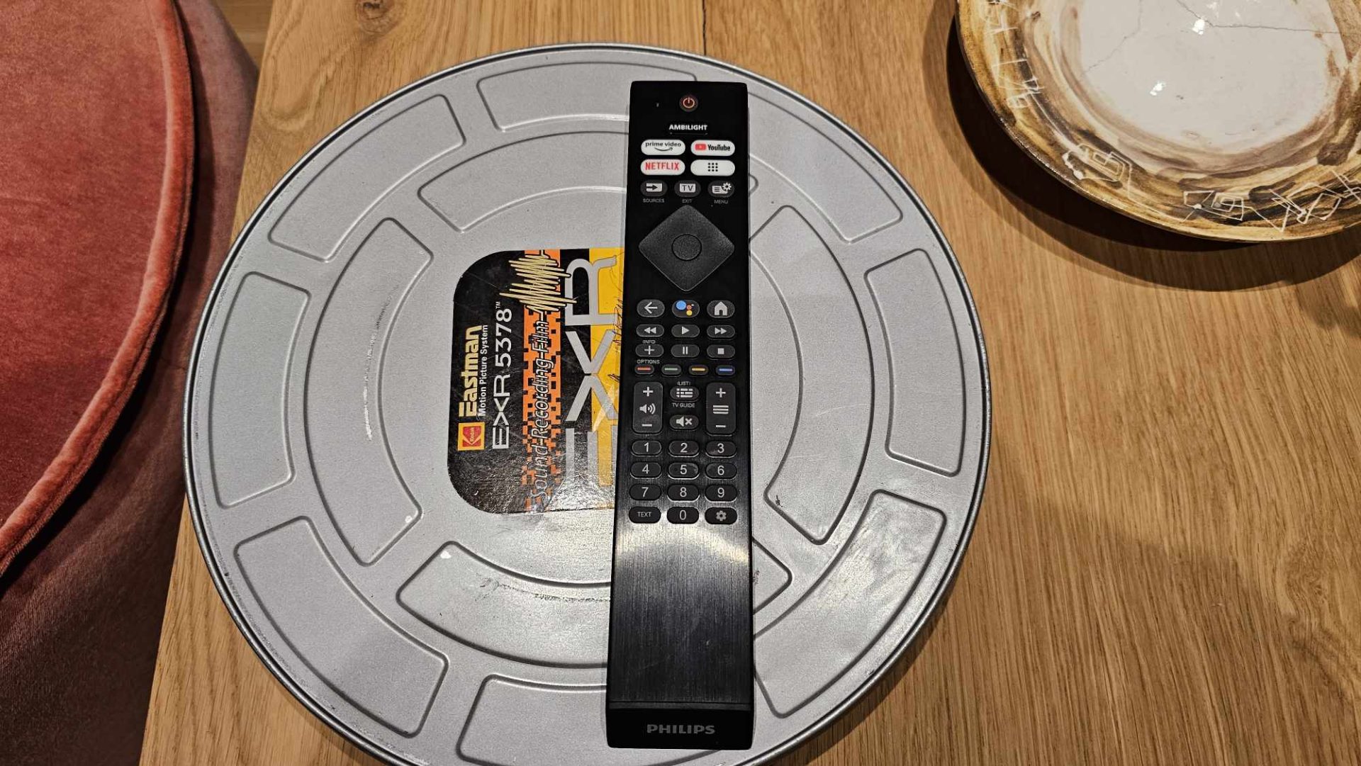 Actualizarea sistemului de operare pe Smart TV devine din ce în ce mai esențială pentru utilizatorii care doresc să beneficieze de performanță optimă, securitate și compatibilitate cu cele mai recente aplicații