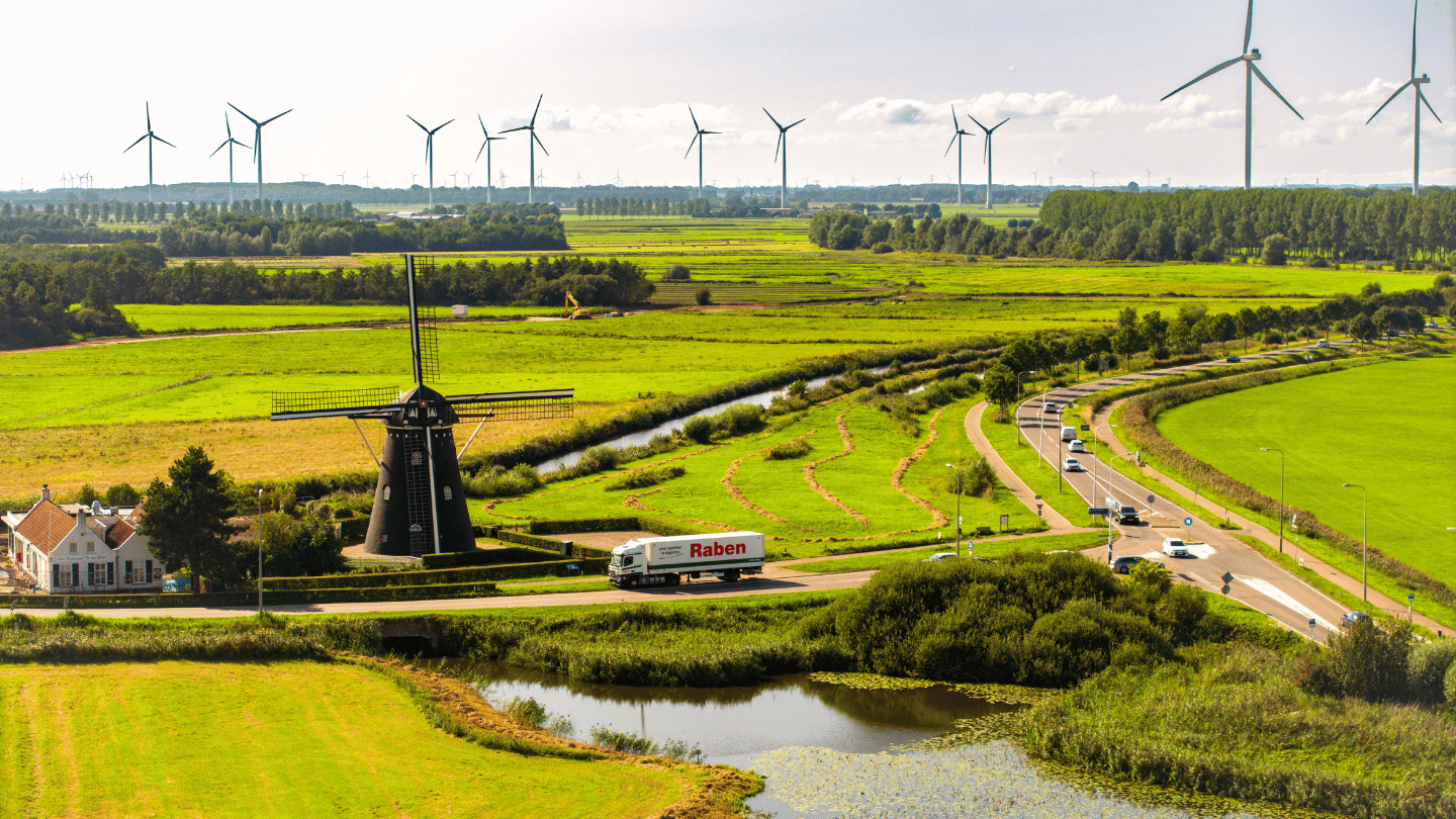 Scumpirea carburanților continuă să apese pe sectorul logistic din România, generând noi presiuni asupra costurilor de operare ale companiilor de transport rutier