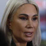 Gratuități pentru părinții cu copii cu autism sau Down. Legea, votată