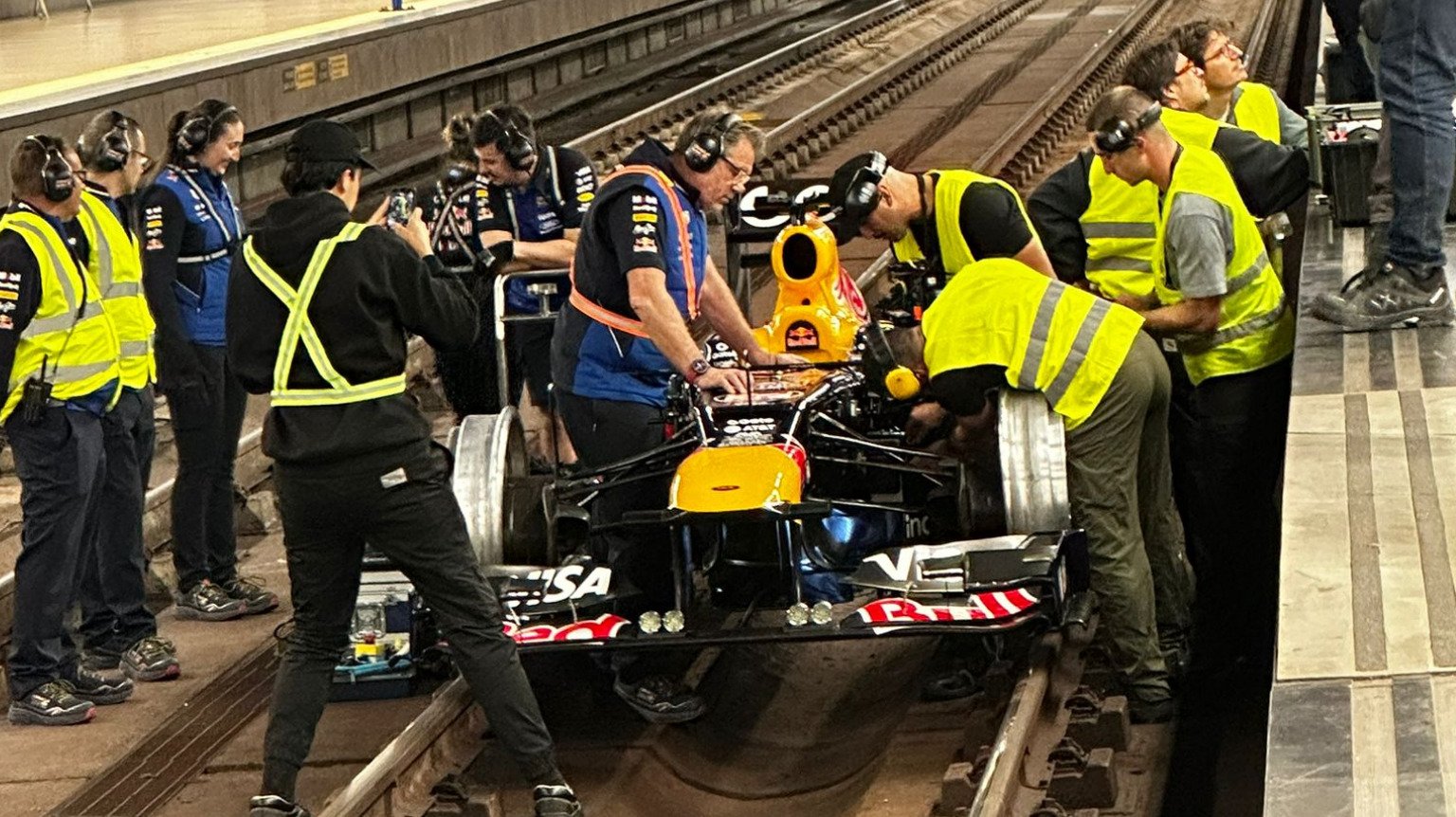 Red Bull, pe șine în Formula 1: Ce așteaptă fanii de la echipa lui Verstappen?