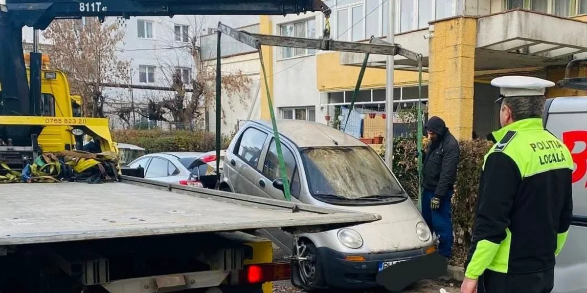 Avertisment pentru șoferi în București: Când îți ridică PRIMĂRIA mașina din parcare