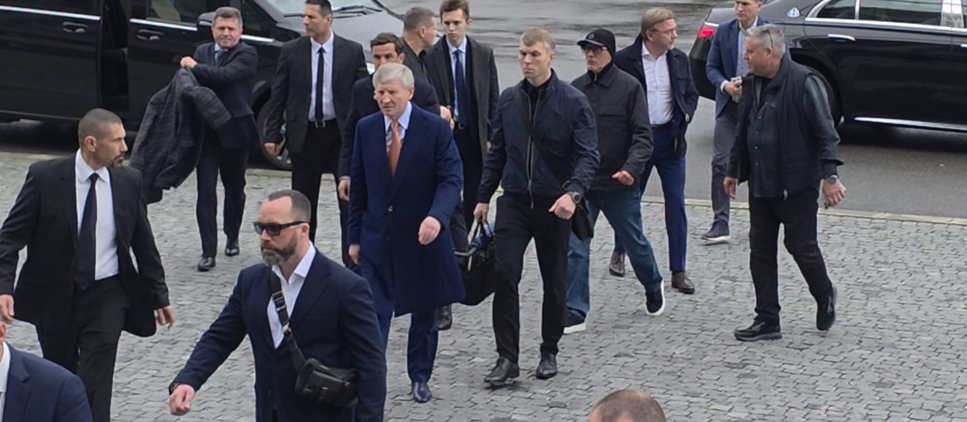 Rinat Ahmetov, unul dintre cei mai influenți oameni de afaceri din Europa de Est, a fost prezent la București pentru a-și lua rămas bun de la Mircea Lucescu