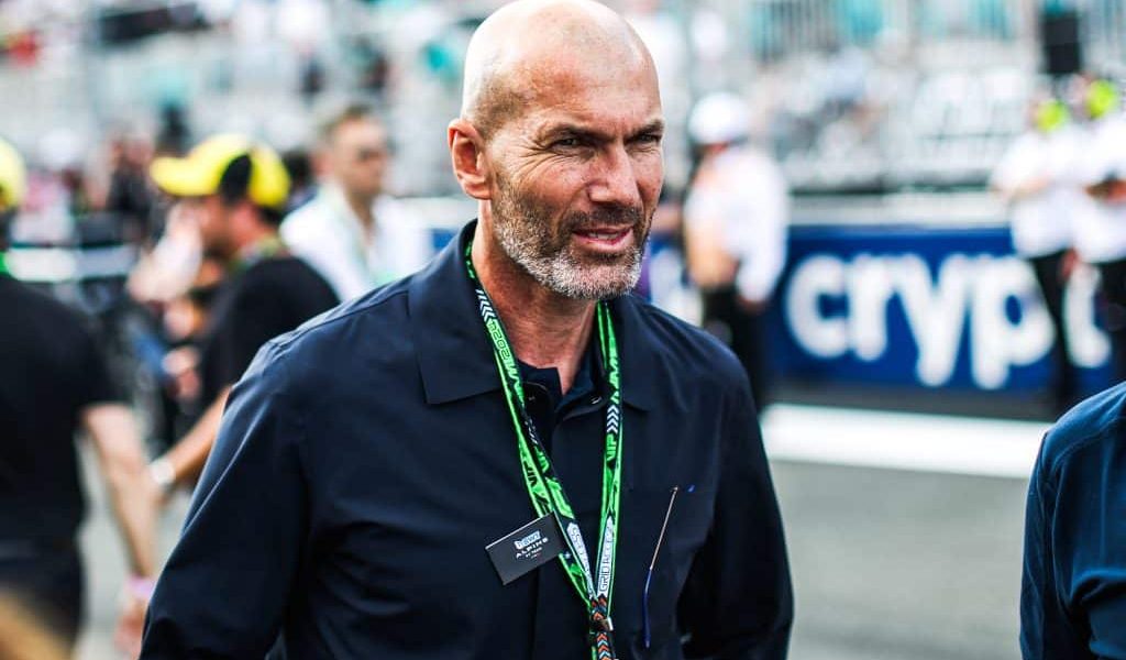 Zinédine Zidane, actuellement sans club.