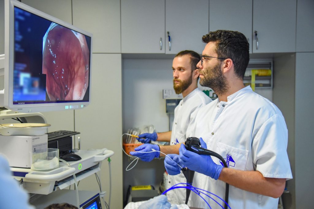 Noua metodă care scapă de refluxul gastroesofagian