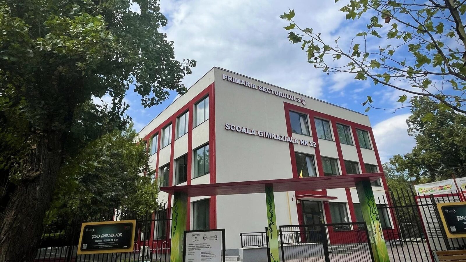 Șantierul Școlii Mexic, din nou pe val: Primăria Sectorului 3 cere bani în plus