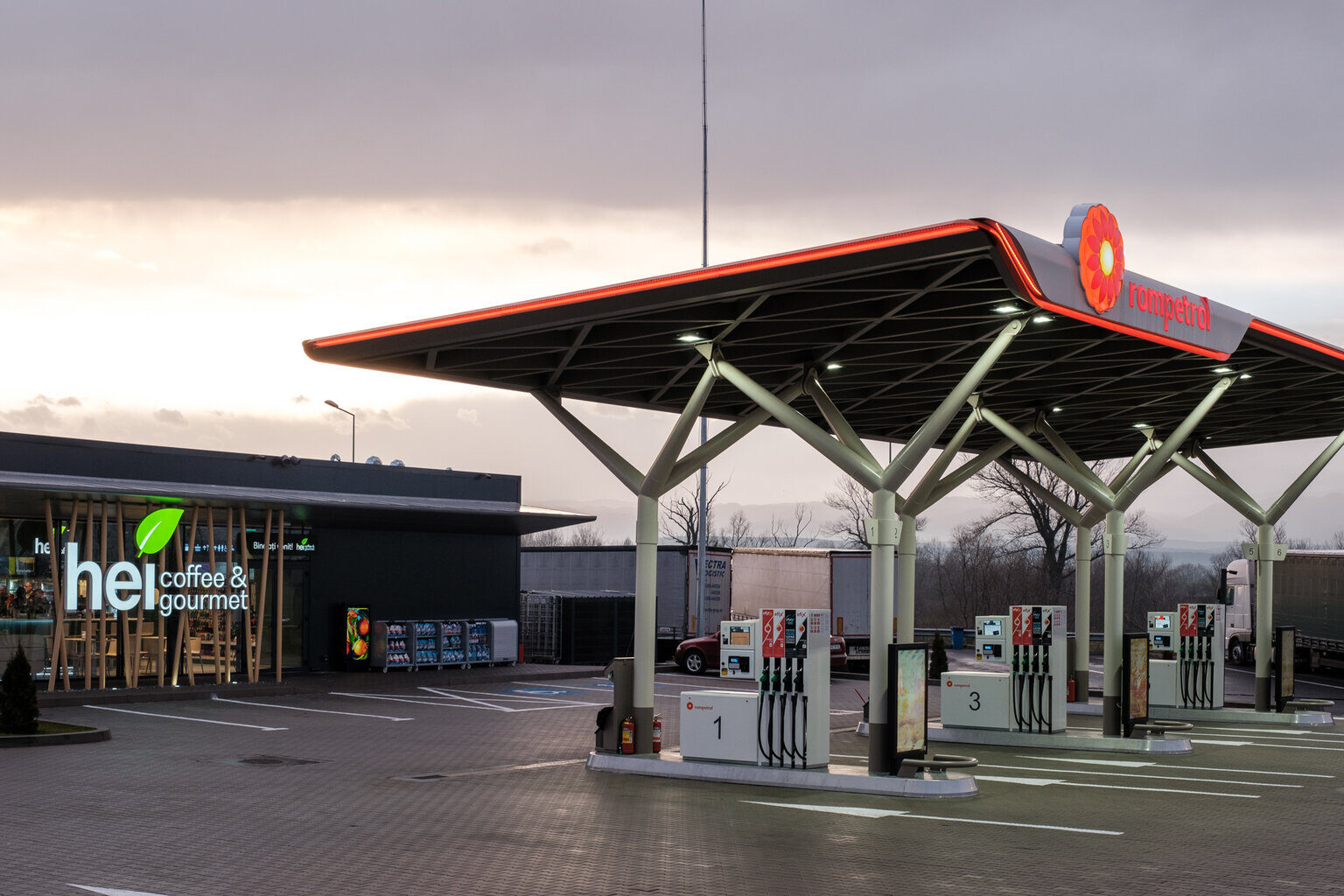 Rompetrol, modernizare IT la benzinării: Clienții, mai avantajați