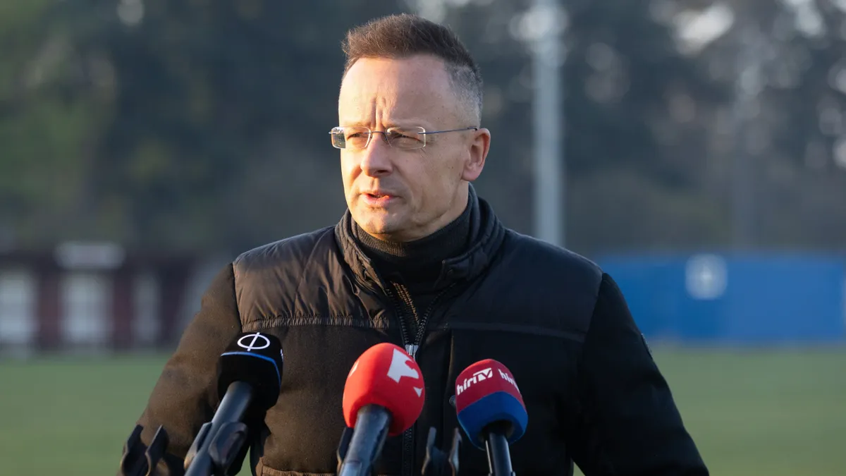 Szijjártó Péter hat nap után megtörte a csendet, váratlan üzenetet tett közzé