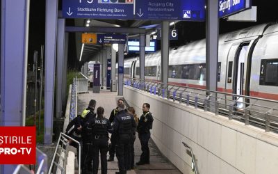 12 persoane au fost rănite după ce un tânăr a detonat mai multe dispozitive explozive într-un tren din Germania. FOTO
