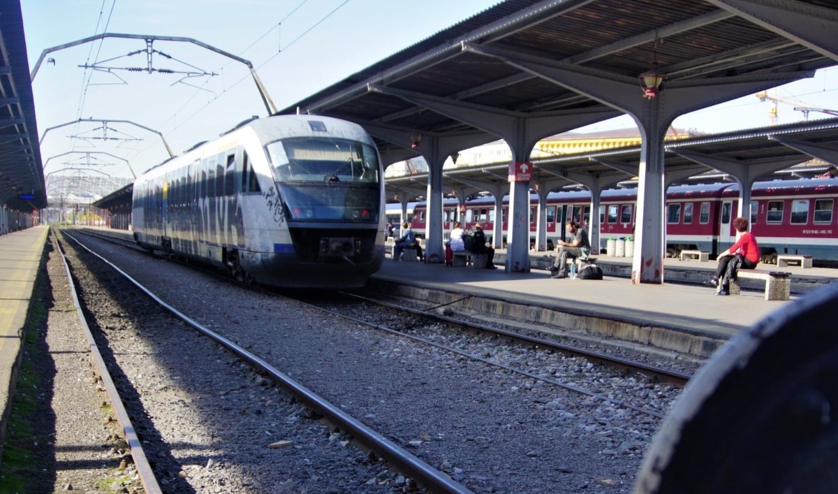 Blocaj major feroviar: Trenurile spre și dinspre București, blocate!