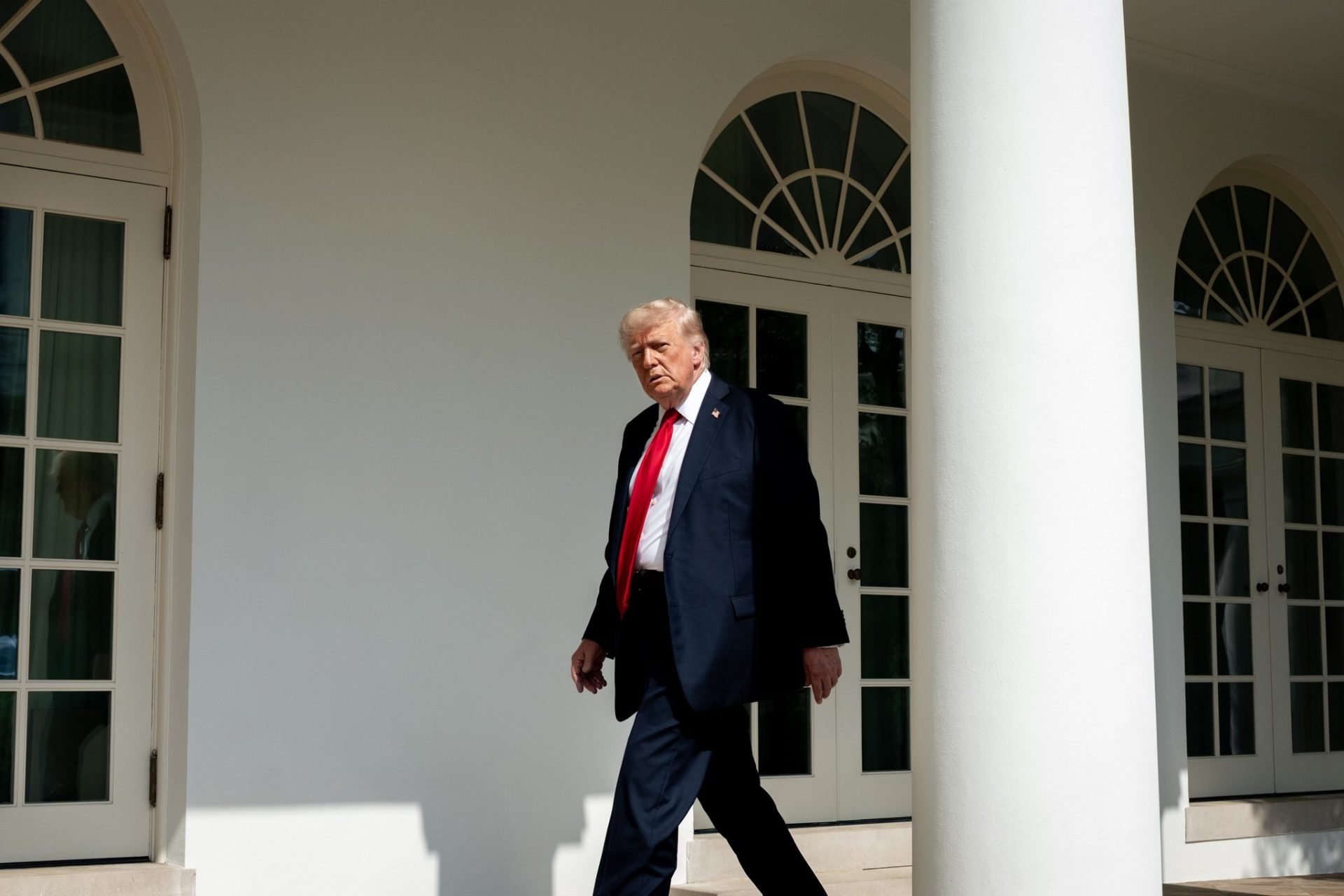 Trump: SUA vor crește traficul în Strâmtoarea Hormuz