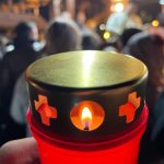Înviere cu drujbă: Biserica de lemn și tăierea copacilor, lângă București