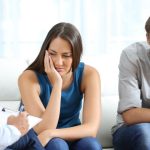 Părinții copiilor cu autism și Down, sprijin psihologic gratuit. Lege votată