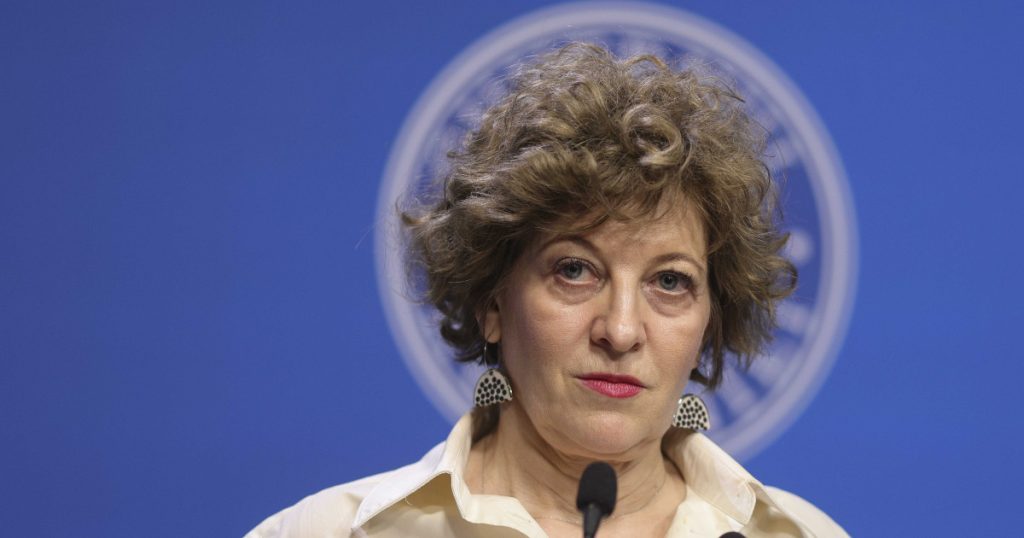 CFR Marfă: Falimentul, anunțat PÂNĂ pe 31 mai. Carpatica Feroviar preia activitatea