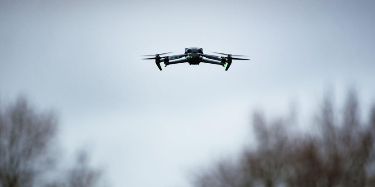 Drone misterioase în Giurgiu: Primarul neagă costurile, ce vrea de la ele