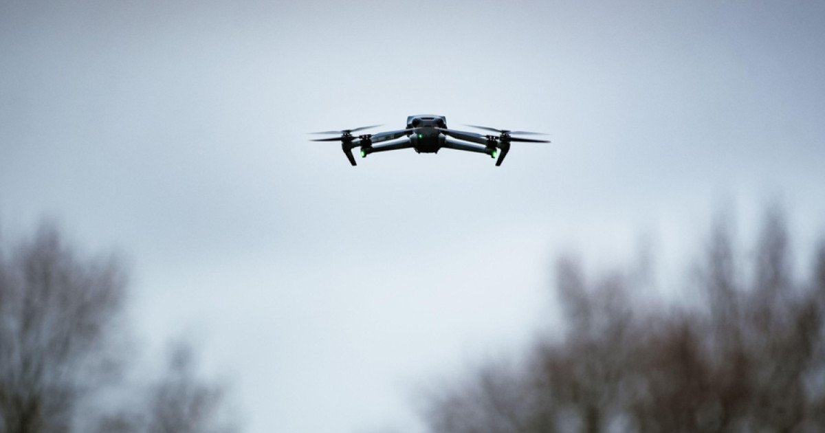 Drone misterioase în Giurgiu: Primarul neagă costurile, ce vrea de la ele