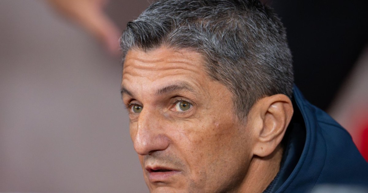 Răzvan Lucescu, sfatul sfâșietor la despărțirea de țară: „Vorbiți cu părinții!”