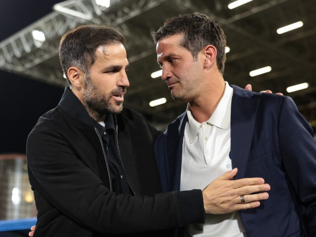 Chivu îl învinge iar pe Fabregas, dar spaniolul avea și de ce să râdă