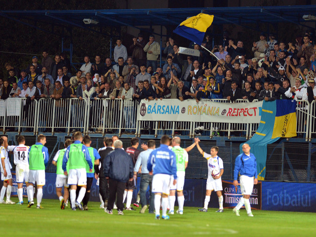 Echipa-fenomen revine acasă: 1,8 milioane € recompensa uluitoare