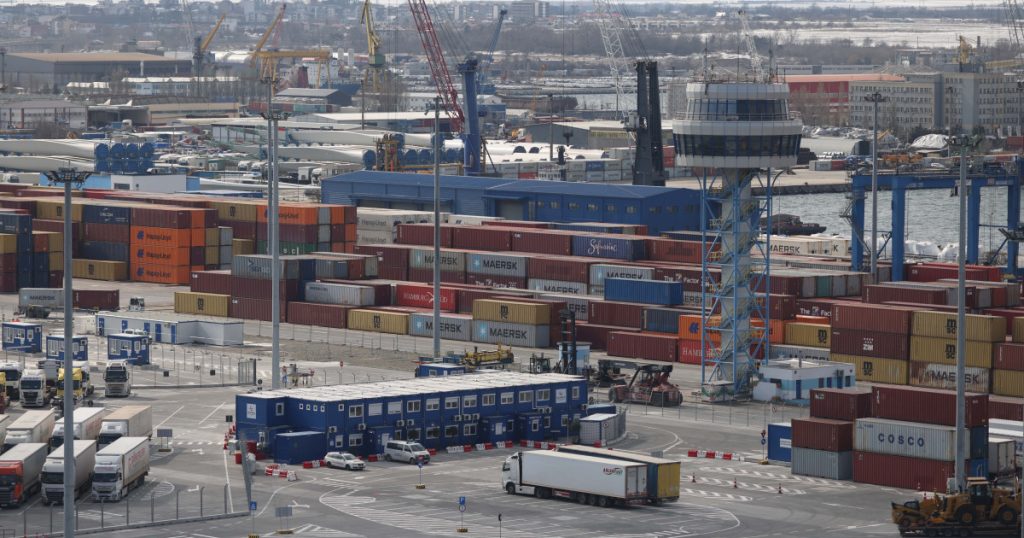Guvernul pompează sute de milioane la Transporturi: Unde ajung banii?