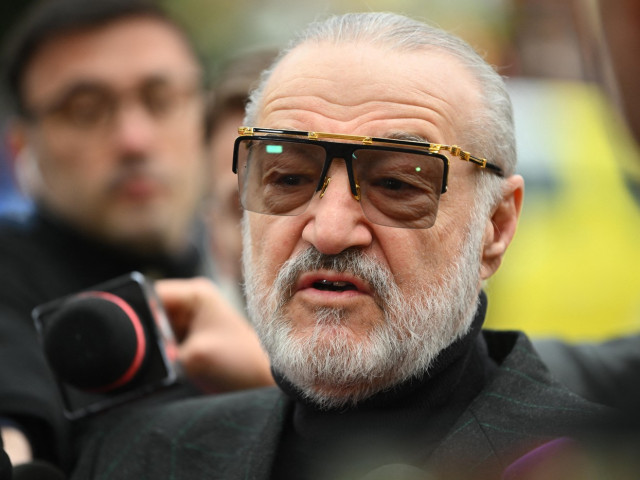 Grecii, ȘOCAȚI de ce a zis Gigi Becali despre Răzvan Lucescu la înmormântarea lui Mircea Lucescu