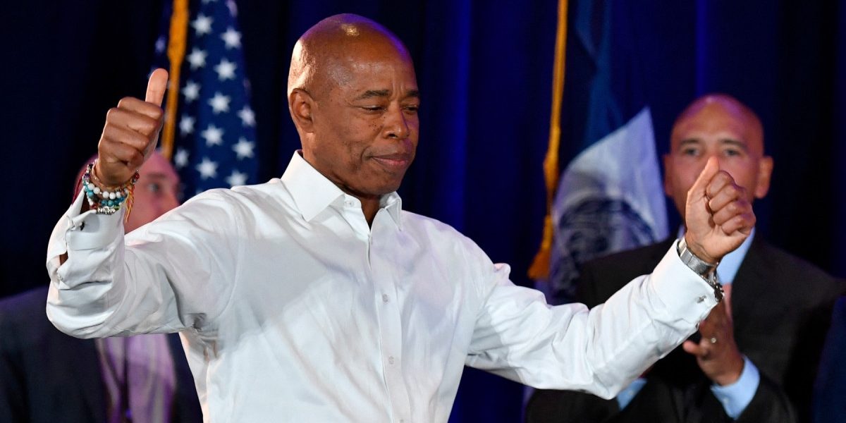 Eric Adams, fost primar, ia cetățenia Albaniei: Ce face după politică?