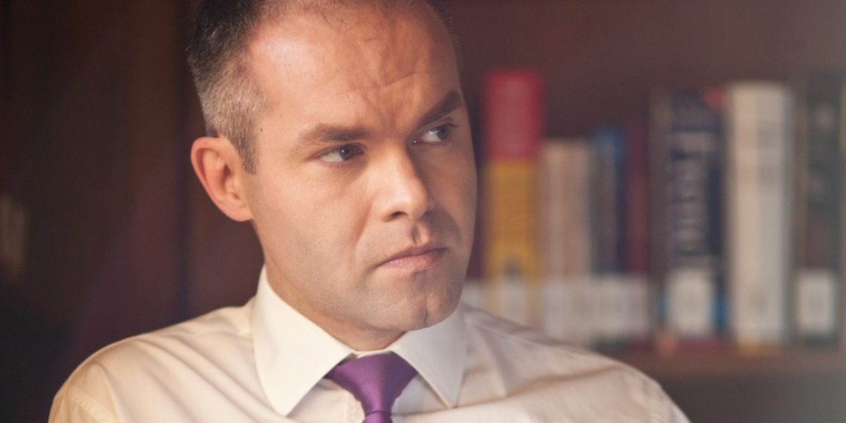 Funeriu, verdict crunt despre manualele școlare: „Par de tricouri!”