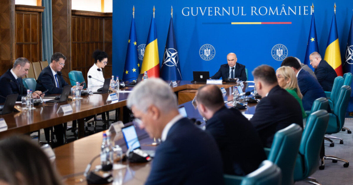 Bolojan face jocurile: Cine vină în locul miniștrilor PSD din Guvern