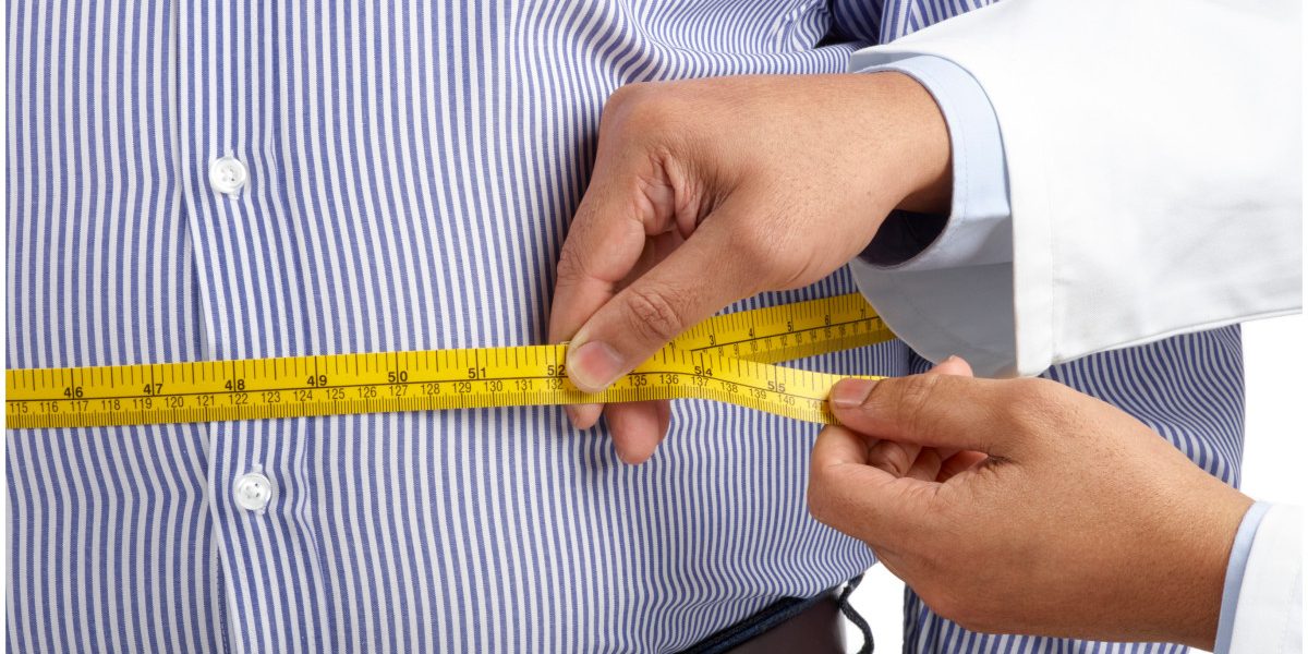 Creșterea riscului de insuficiență cardiacă asociată cu acumularea accentuată de grăsime abdominală Un nou studiu internațional a evidențiat legătura directă dintre acumularea de grăsime pe burtă și riscul de insuficiență cardiacă