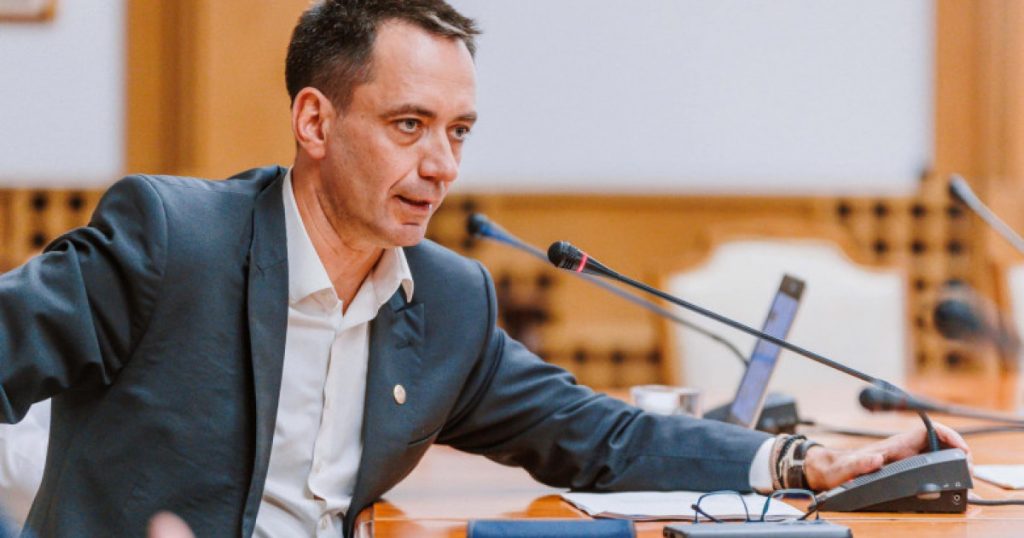 UDMR vrea Guvern „în aceeași formulă”, cu Bolojan premier. Csoma: „Fără criză”