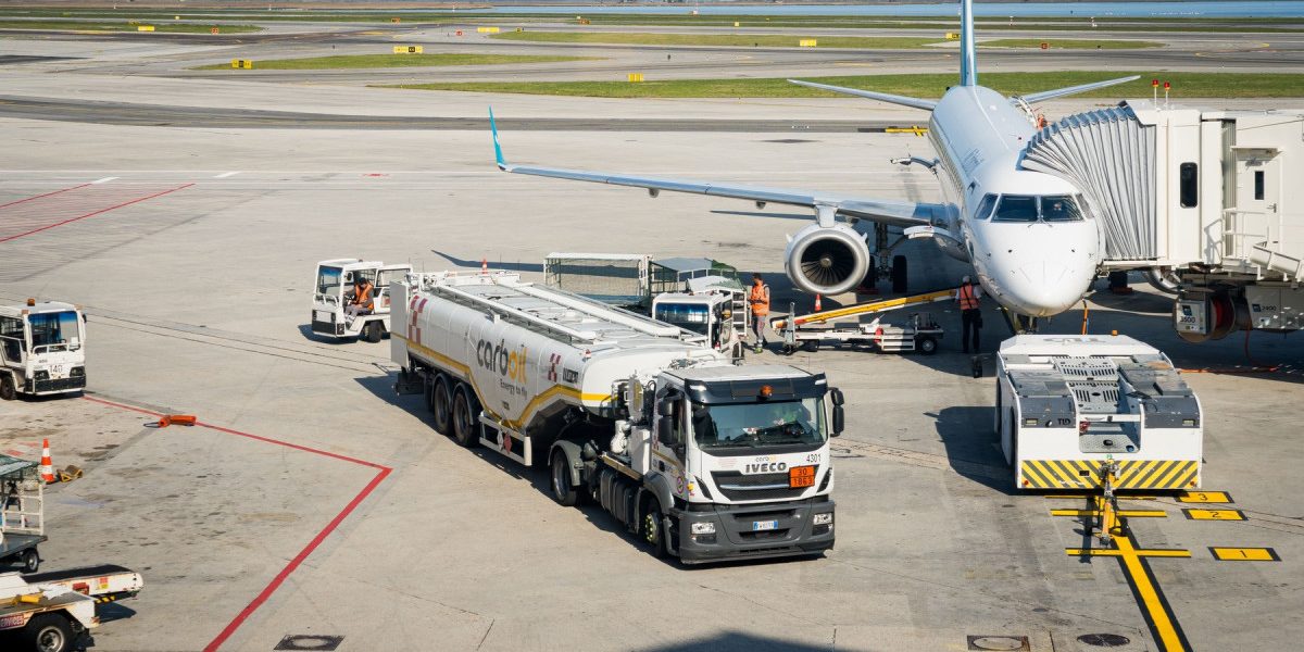 Europa tremură: Vacanțele de vară, în pericol din cauza crizei de combustibil?