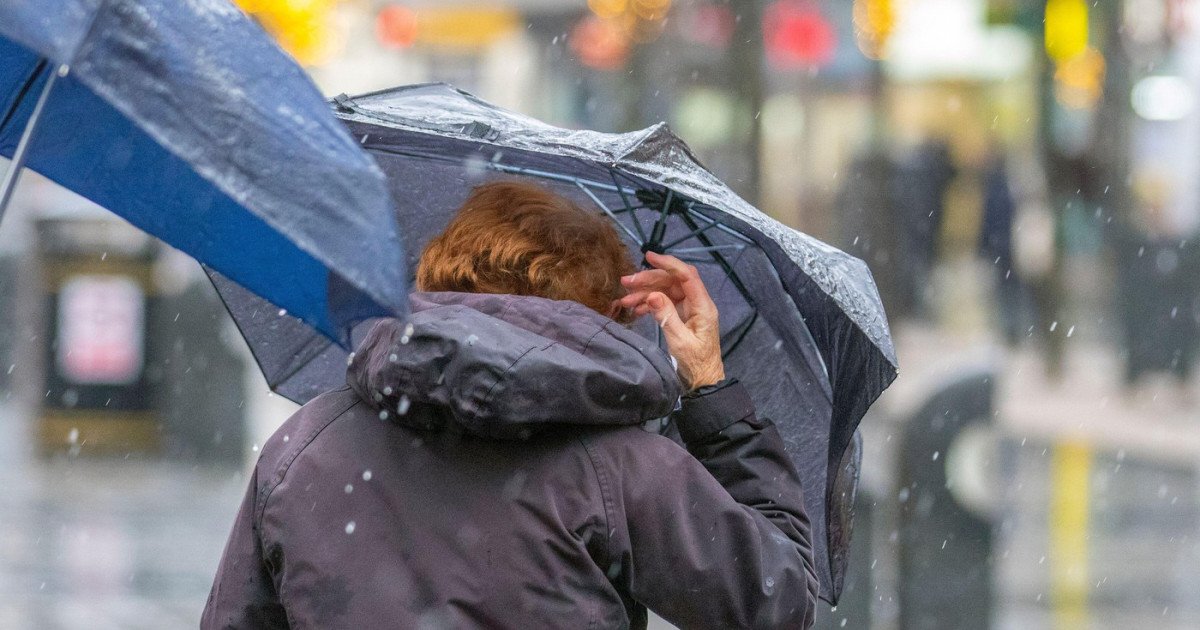 Vreme severă în România: ANM emite avertizări de viscol, ploi și temperaturi scăzute Administrația Națională de Meteorologie (ANM) a emis, miercuri, o serie de avertizări meteo pentru vreme severă în România