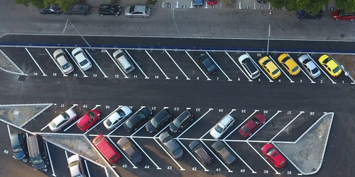 Abonament de 500 de lei pentru parcarea în Sectorul 4 din București