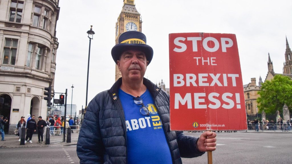 Brexit: britanicii vor revenire totală în UE la zece ani de la referendum